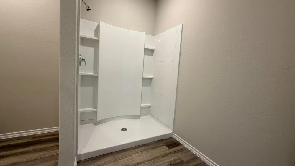 908 PARKVISTA DRIVE Cleburne, TX 76031