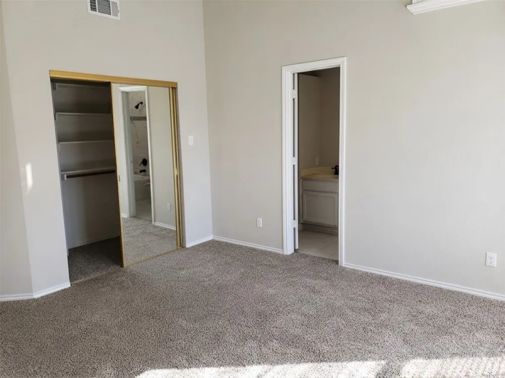 1361 Mimosa Lane Lewisville, TX 75077