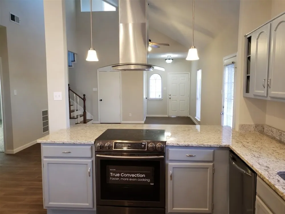 1361 Mimosa Lane Lewisville, TX 75077