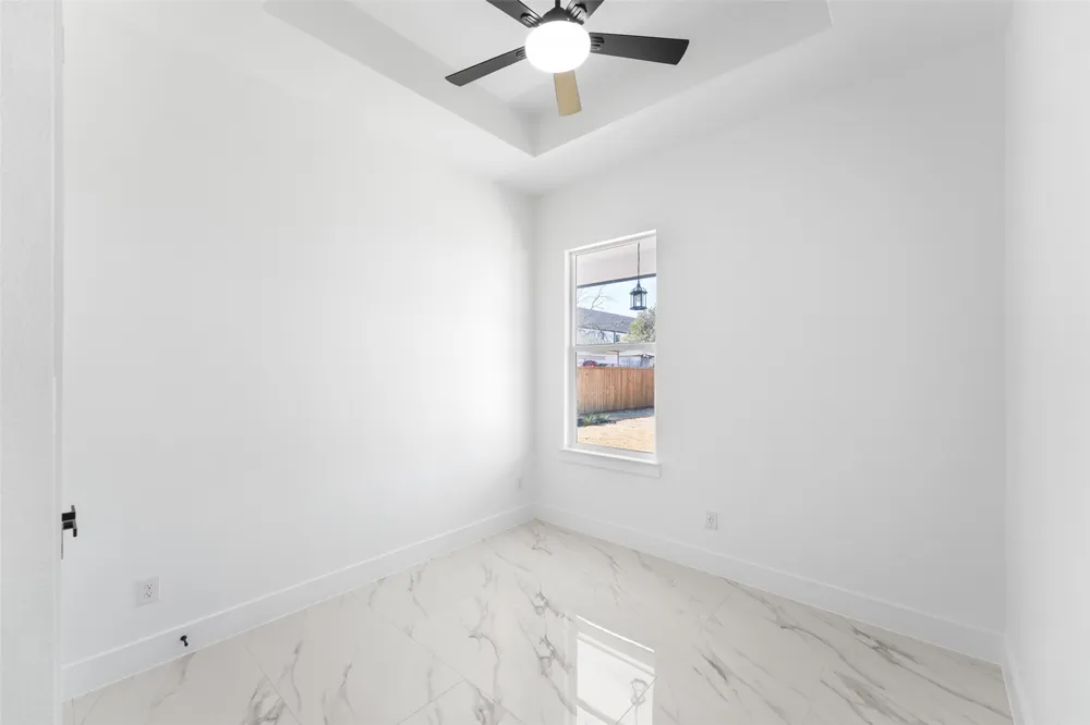 4107 Vineyard Drive Dallas, TX 75212