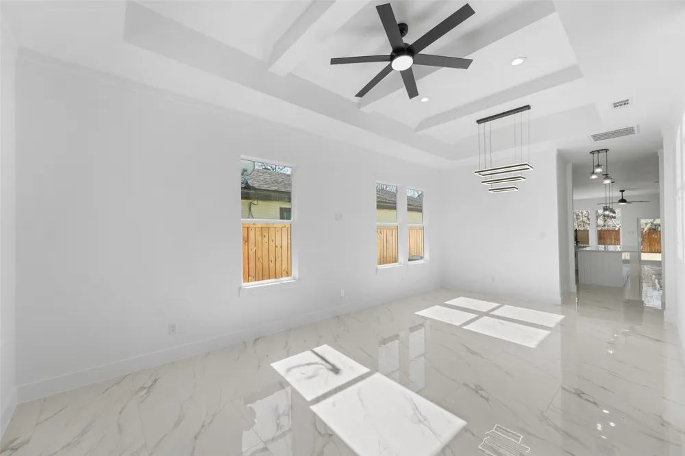 4107 Vineyard Drive Dallas, TX 75212