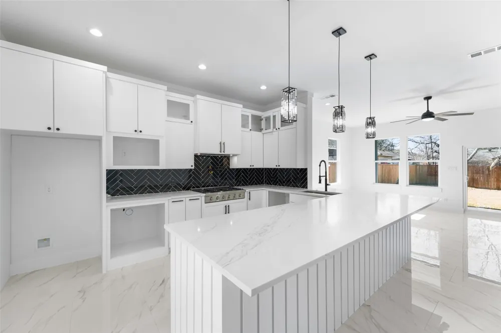 4107 Vineyard Drive Dallas, TX 75212