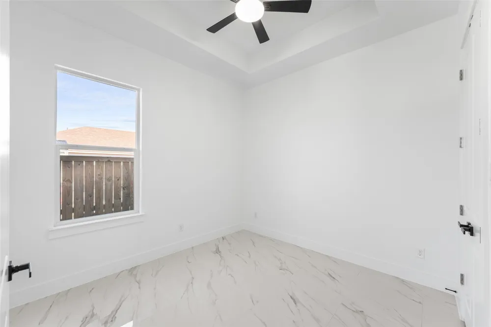 4107 Vineyard Drive Dallas, TX 75212