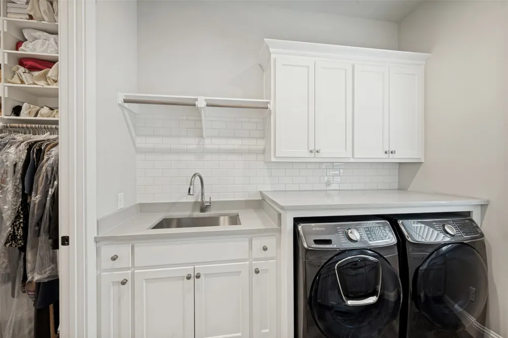 197 Stonewood Boulevard Bartonville, TX 76226