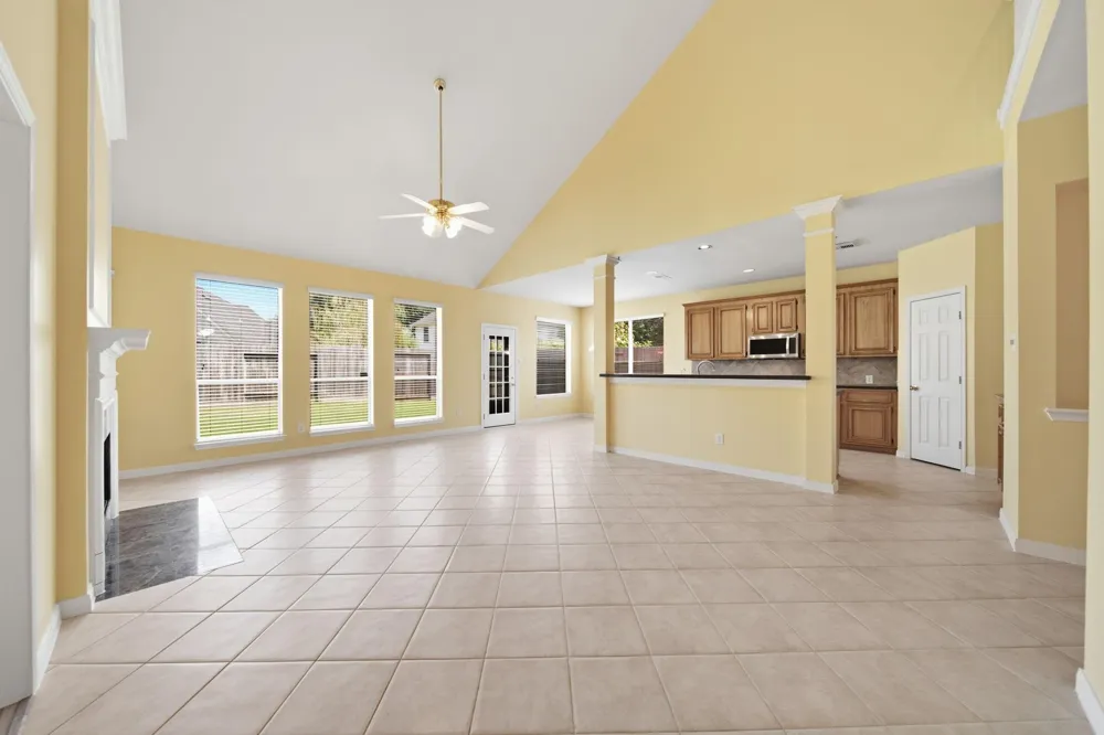 6030 Gablestone Lane Katy, TX 77450