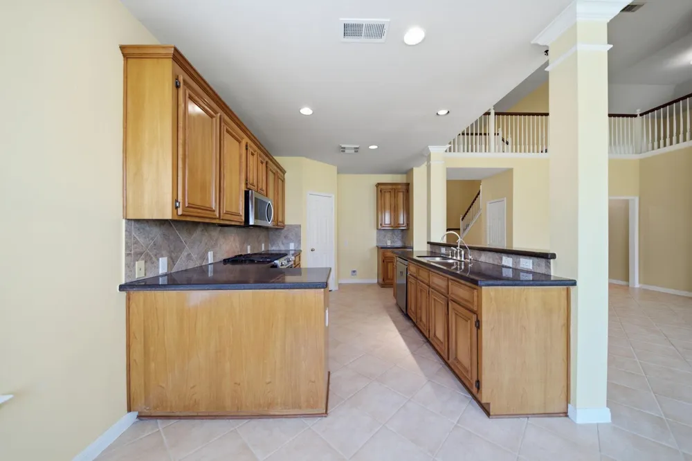 6030 Gablestone Lane Katy, TX 77450