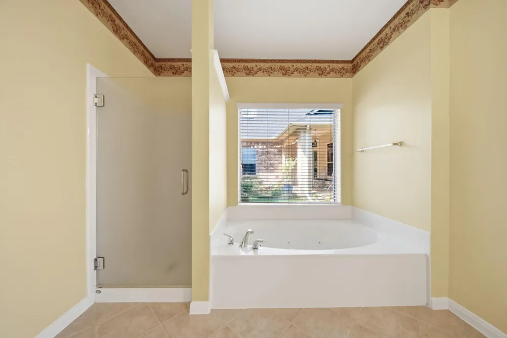 6030 Gablestone Lane Katy, TX 77450