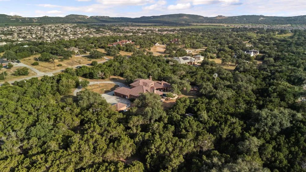 29765 Ancestral Trail Bulverde, TX 78163