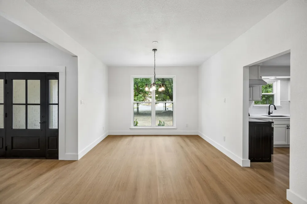 200 Willow Ridge Road Fort Worth, TX 76103