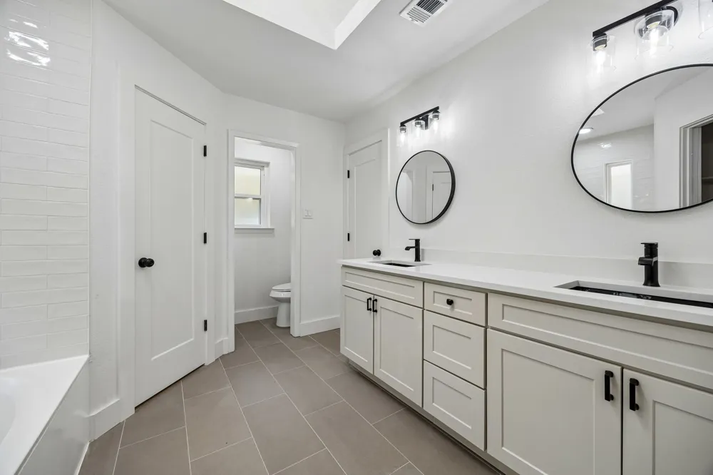 200 Willow Ridge Road Fort Worth, TX 76103
