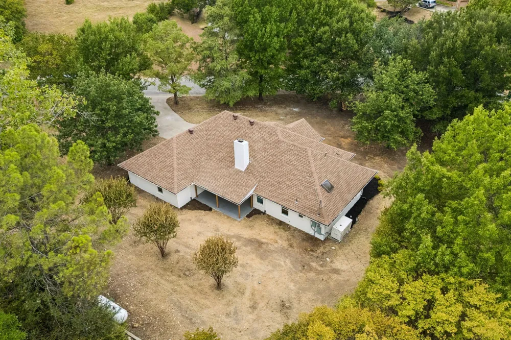 200 Willow Ridge Road Fort Worth, TX 76103