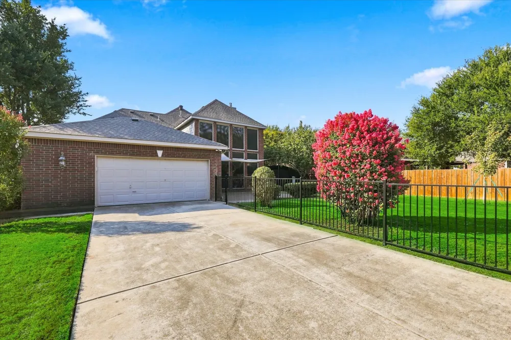 2009 Whitefish Court Denton, TX 76210