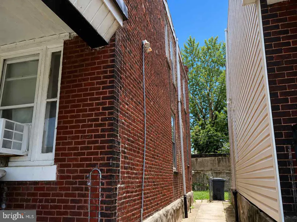 1842 W GODFREY AVENUE Philadelphia, PA 19141