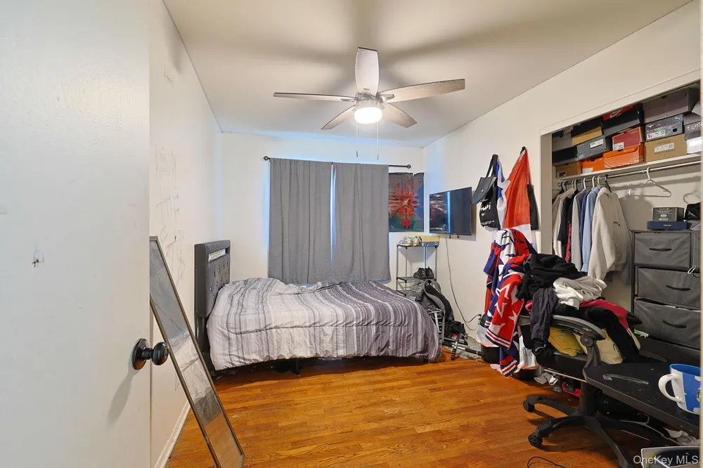 8 Pine Street Middletown, NY 10940