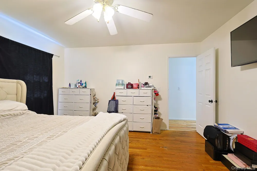 8 Pine Street Middletown, NY 10940