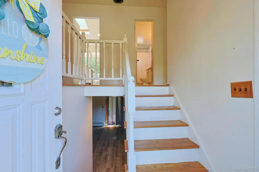 8 Pine Street Middletown, NY 10940