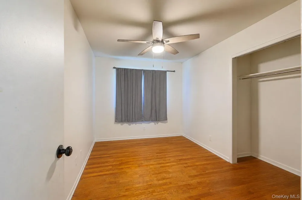 8 Pine Street Middletown, NY 10940