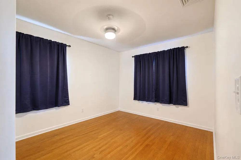 8 Pine Street Middletown, NY 10940