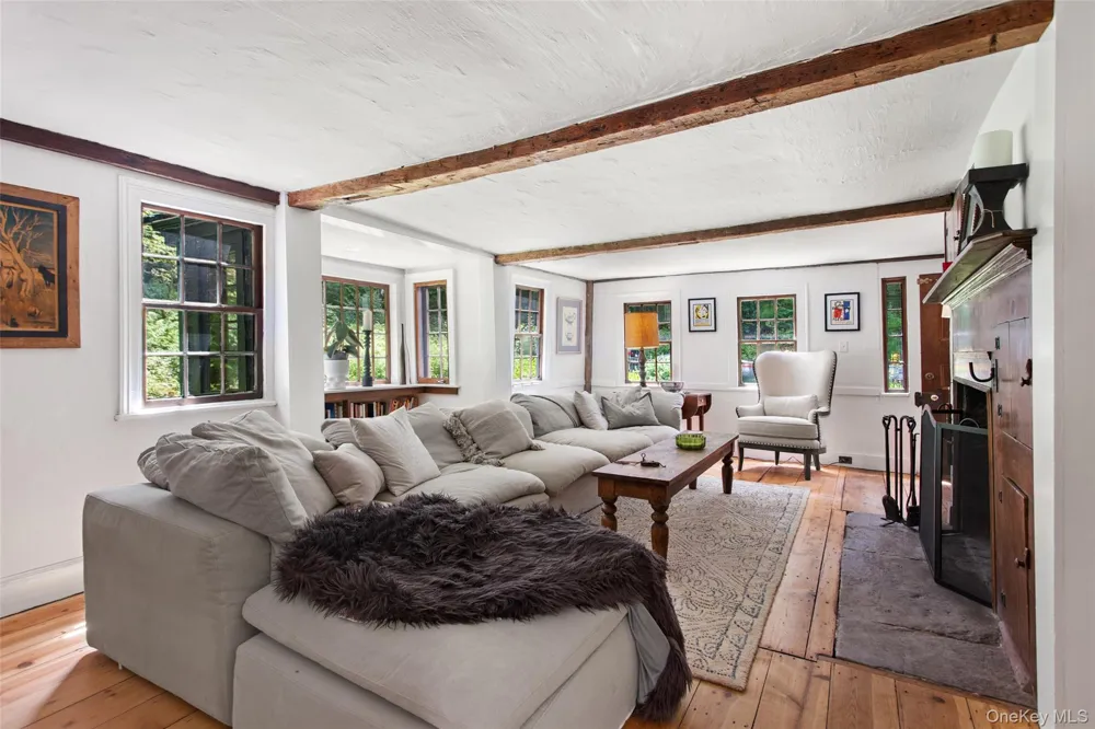 35 Old Snake Hill Road Pound Ridge, NY 10576