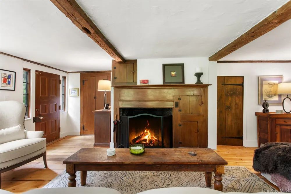 35 Old Snake Hill Road Pound Ridge, NY 10576
