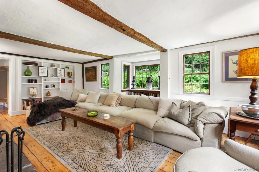 35 Old Snake Hill Road Pound Ridge, NY 10576