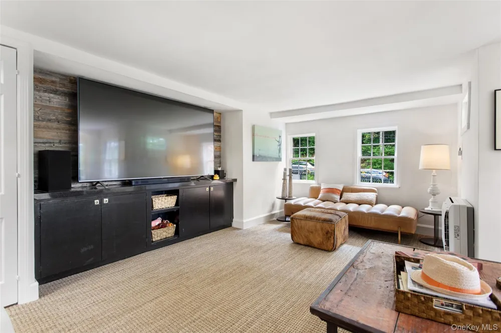 35 Old Snake Hill Road Pound Ridge, NY 10576