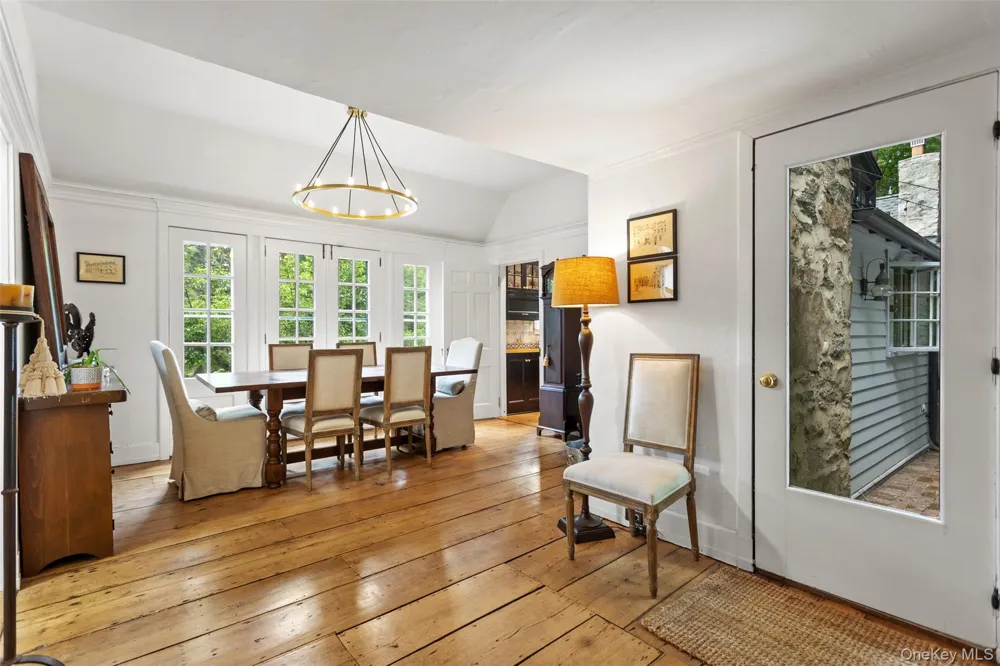 35 Old Snake Hill Road Pound Ridge, NY 10576