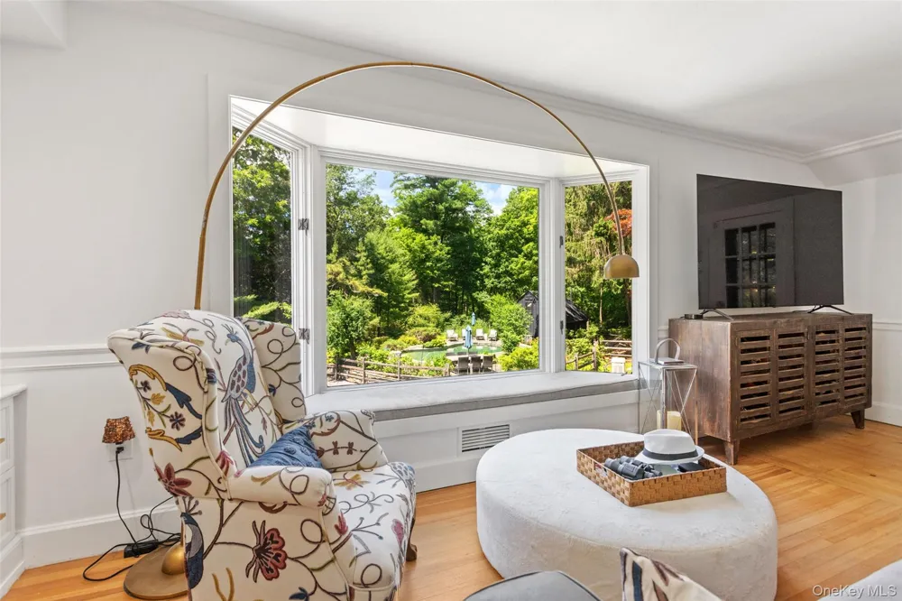 35 Old Snake Hill Road Pound Ridge, NY 10576