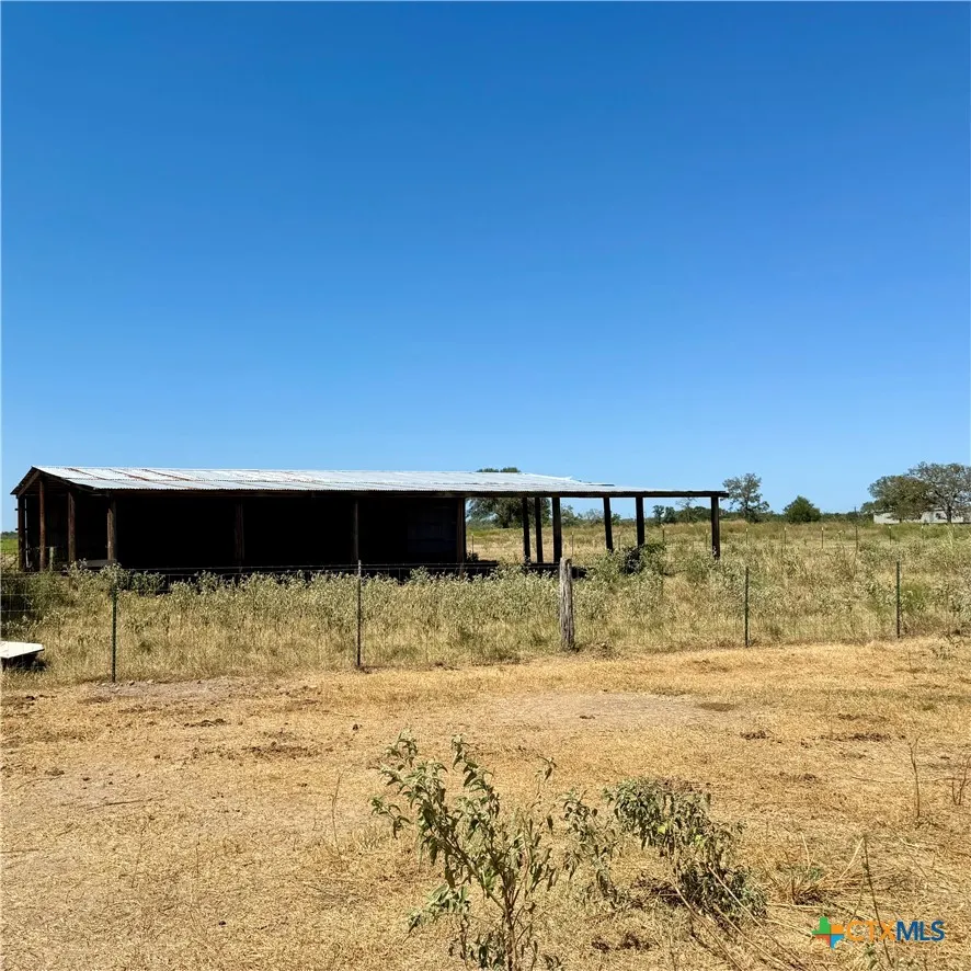 3148 FM 795 Gonzales, TX 78629