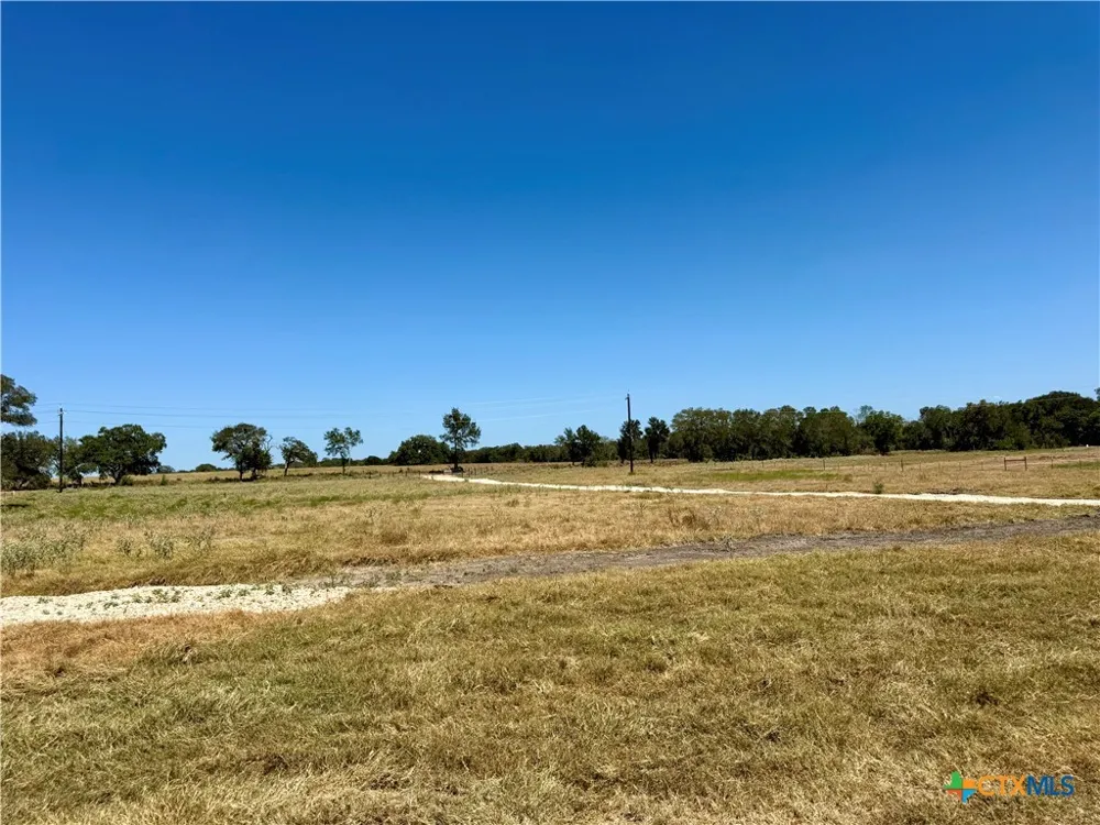 3148 FM 795 Gonzales, TX 78629