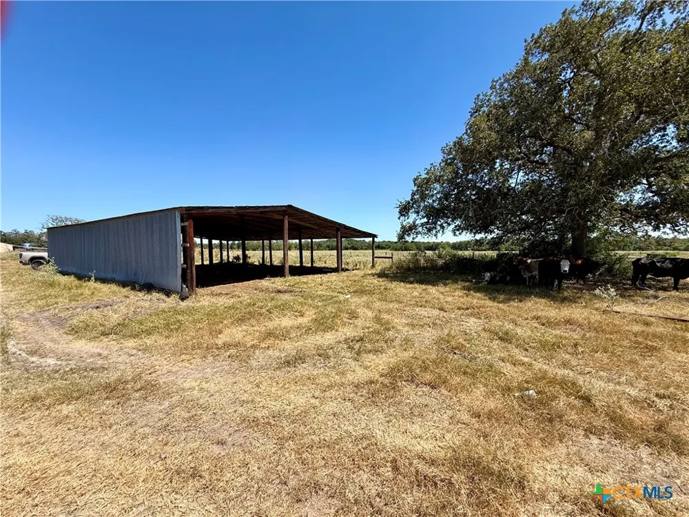 3148 FM 795 Gonzales, TX 78629