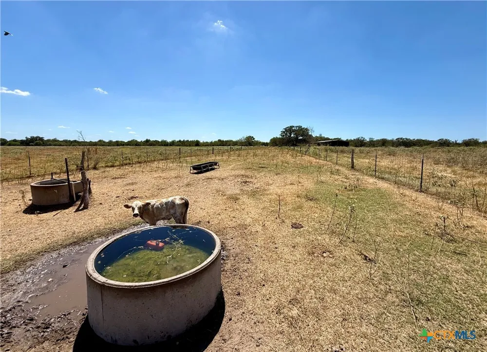 3148 FM 795 Gonzales, TX 78629