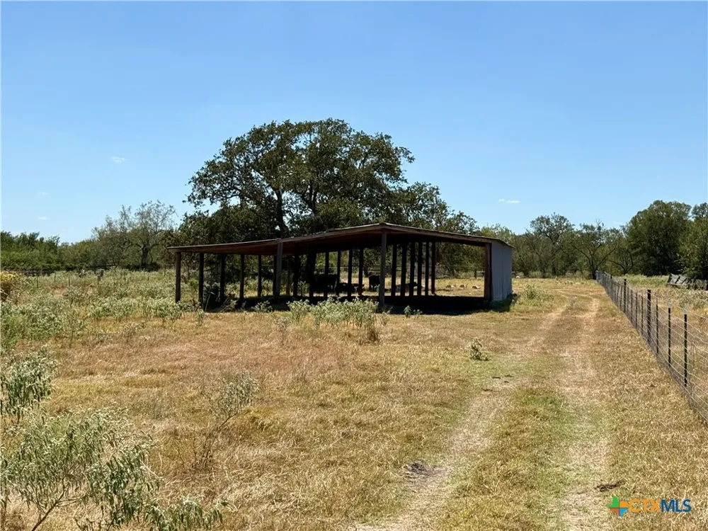3148 FM 795 Gonzales, TX 78629
