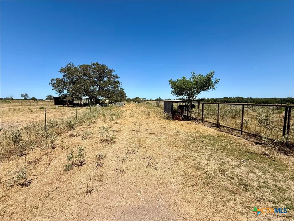 3148 FM 795 Gonzales, TX 78629