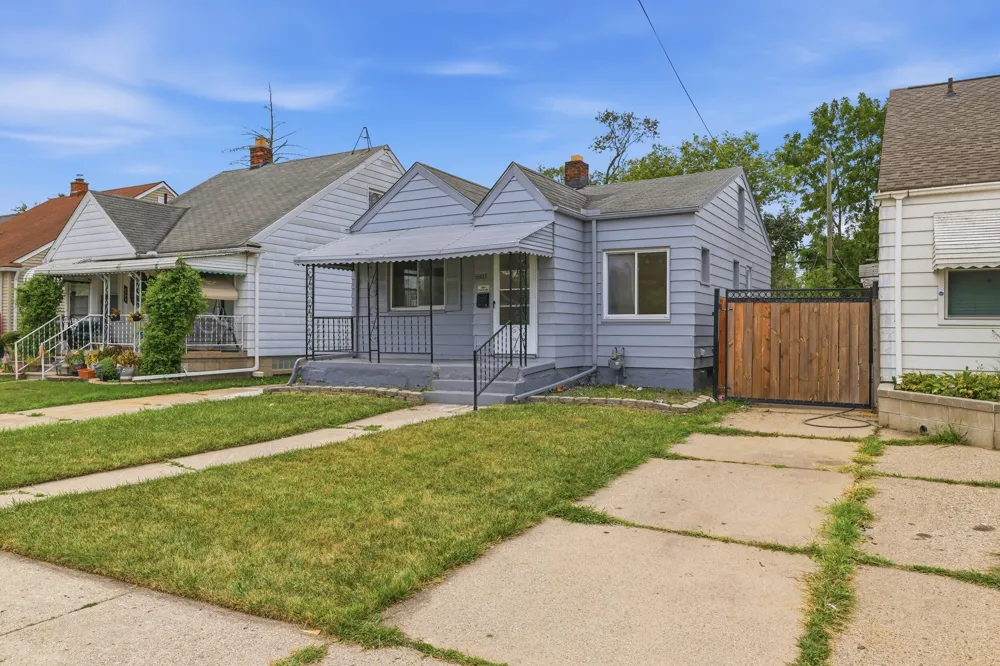 6803 Grandville Avenue Detroit, MI 48228