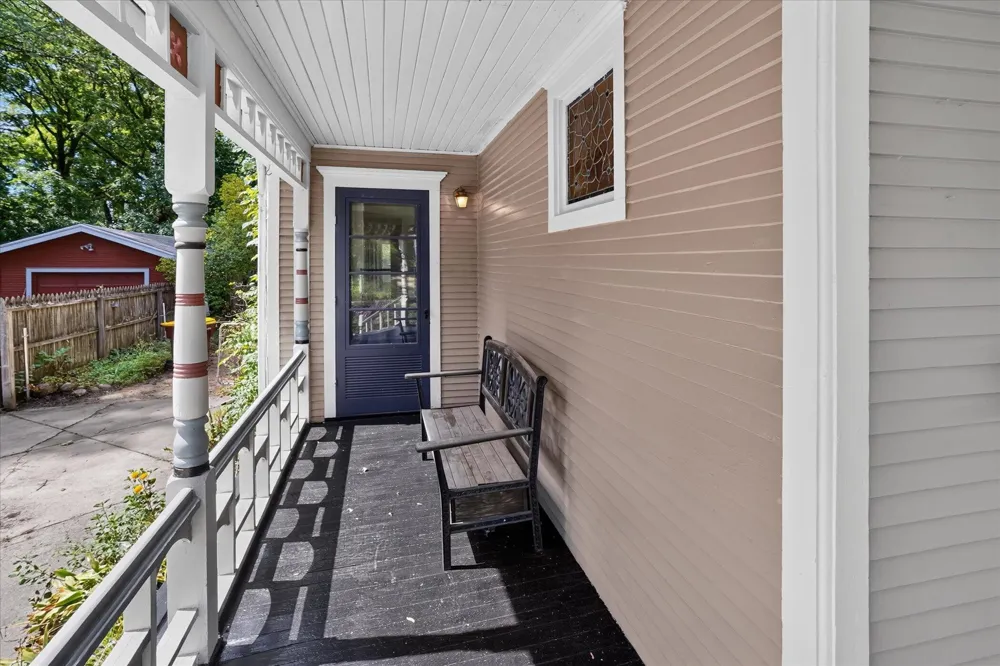 217 Grand Street Marshall, MI 49068