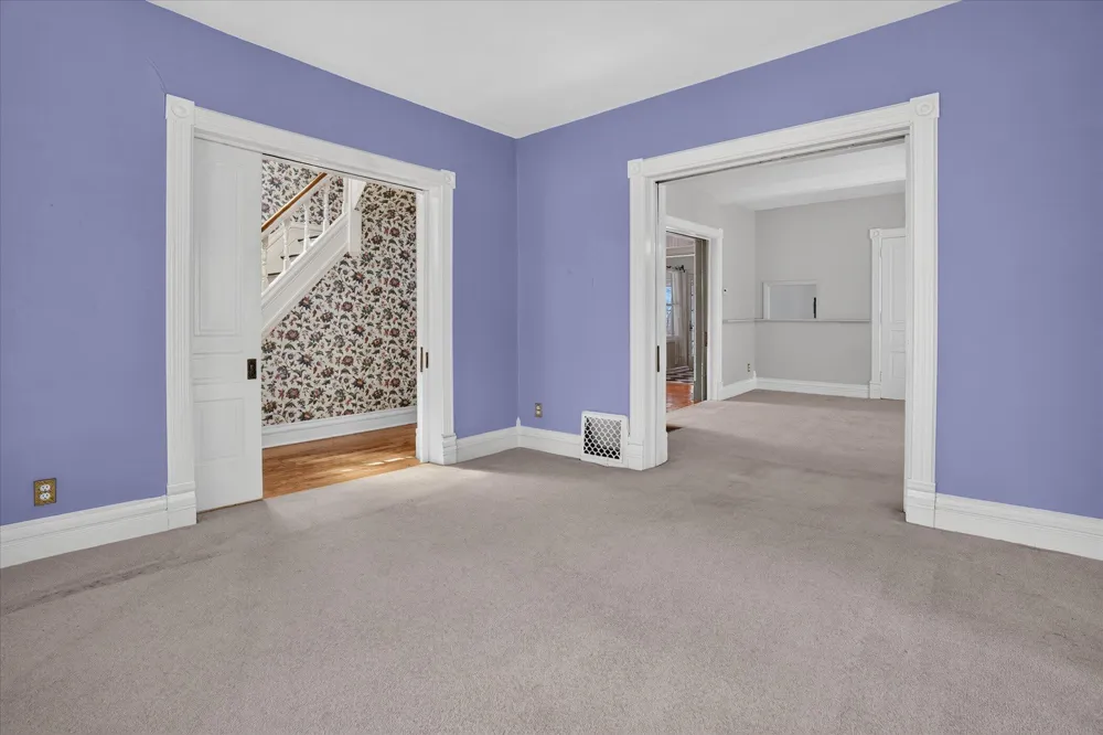 217 Grand Street Marshall, MI 49068