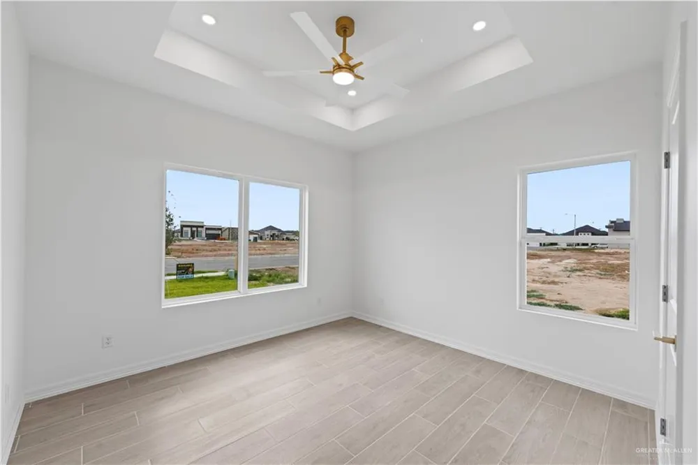 304 31st Street Hidalgo, TX 78557