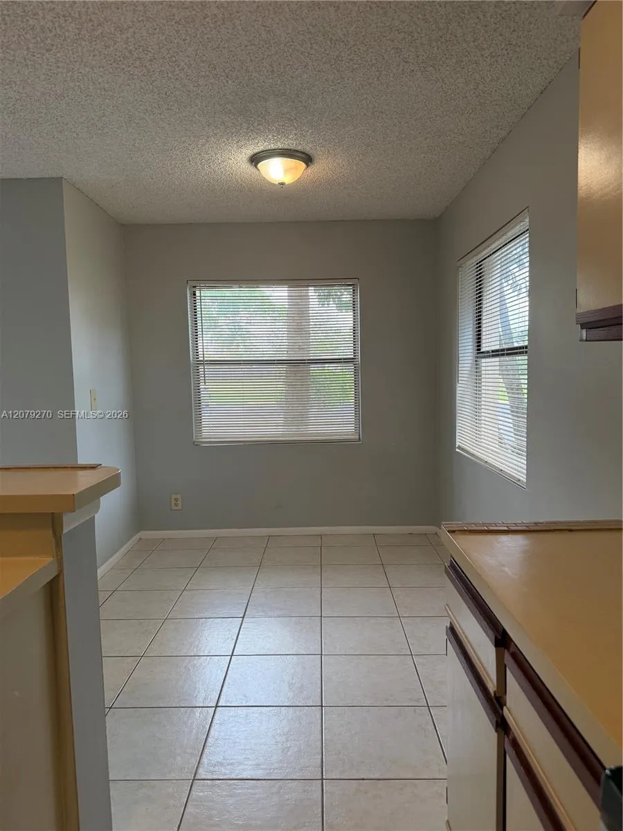 9999 Summerbreeze Dr #119 Sunrise, FL 33322