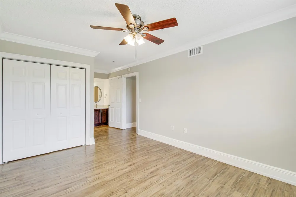 254 Village Boulevard #4303 Tequesta, FL 33469
