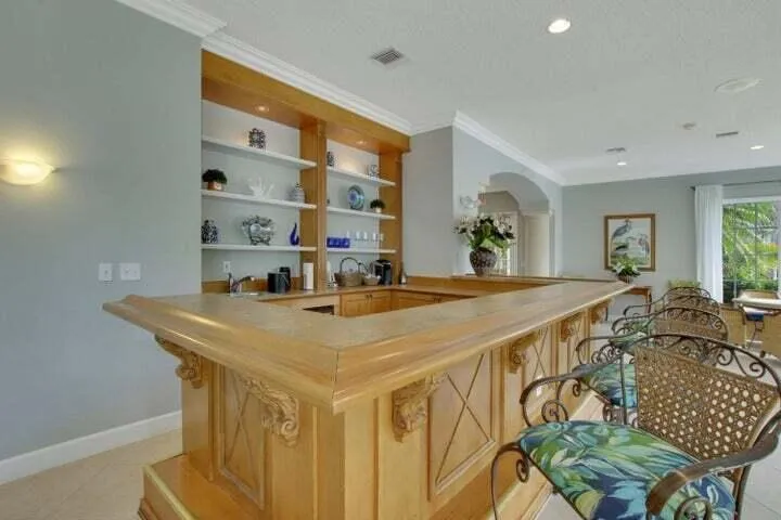 254 Village Boulevard #4303 Tequesta, FL 33469