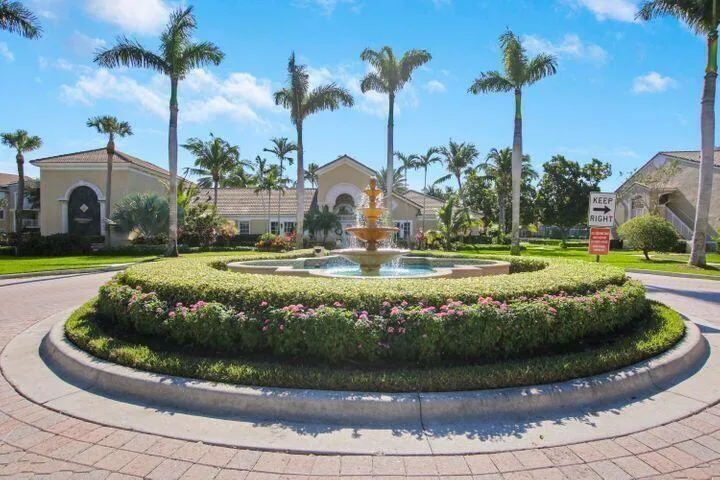 254 Village Boulevard #4303 Tequesta, FL 33469