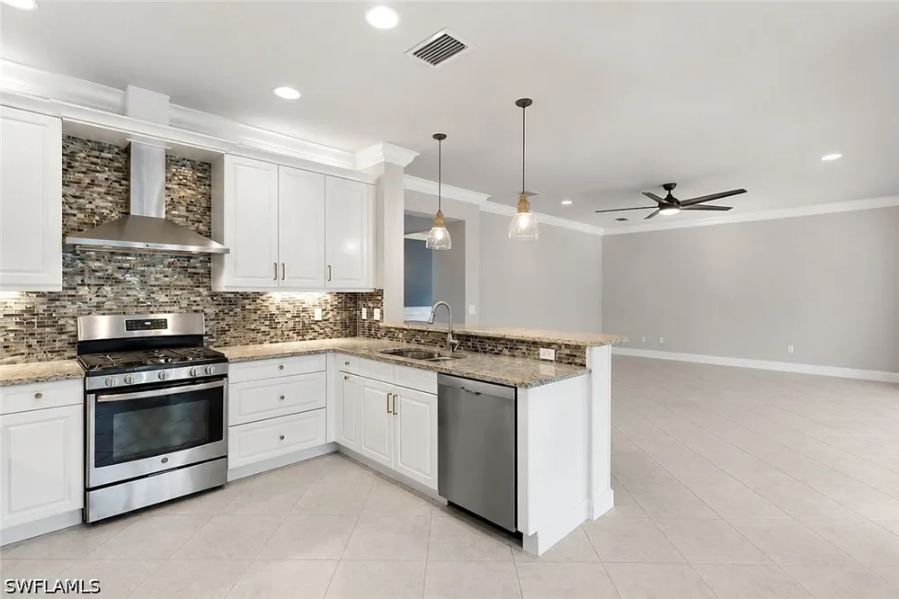 Aurora Street Naples, FL 34119