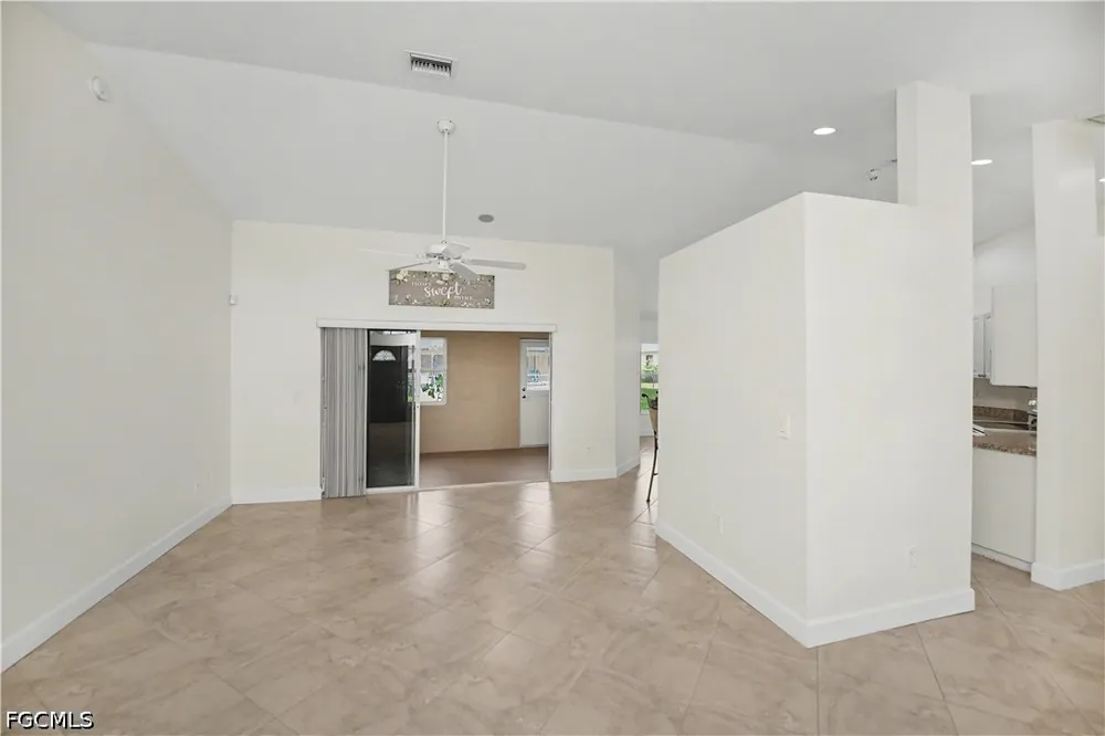 SE 14th Terrace Cape Coral, FL 33990