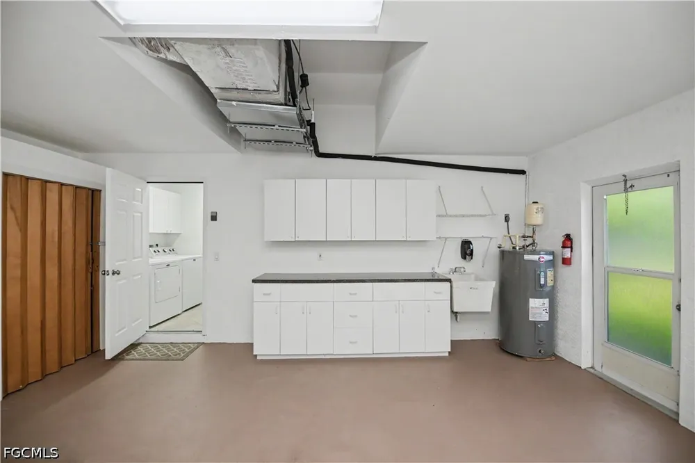 SE 14th Terrace Cape Coral, FL 33990