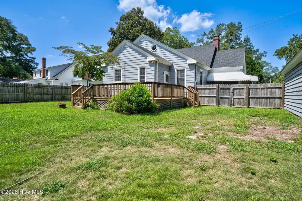 313 S Howard Circle Tarboro, NC 27886