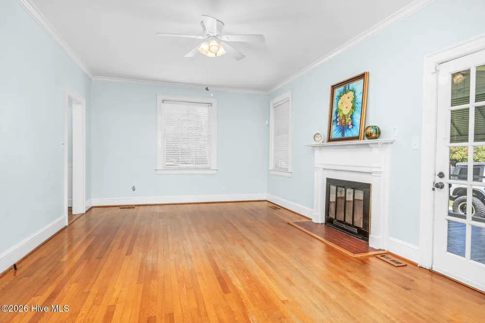 313 S Howard Circle Tarboro, NC 27886