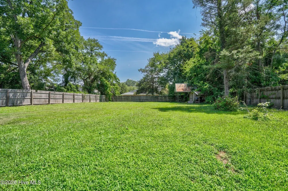313 S Howard Circle Tarboro, NC 27886