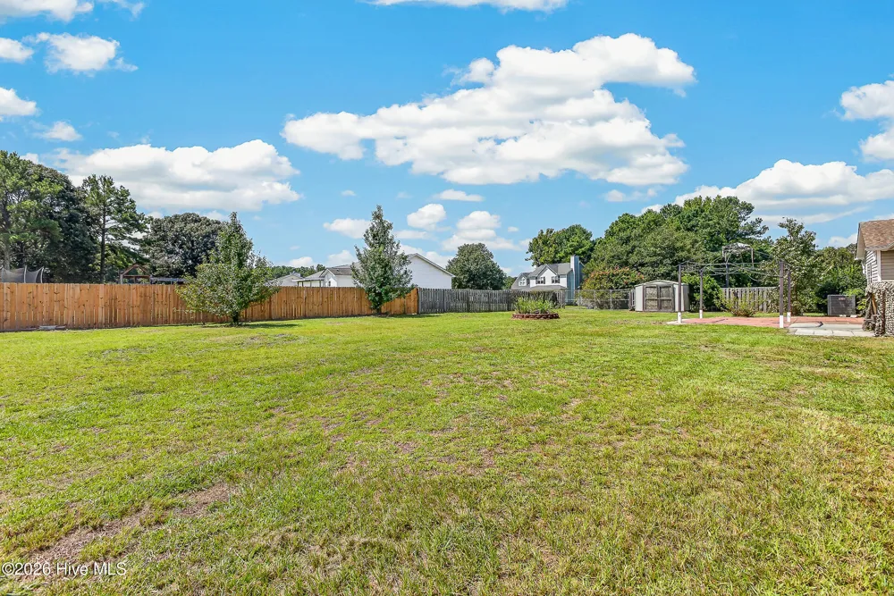 301 Parkton Drive Richlands, NC 28574