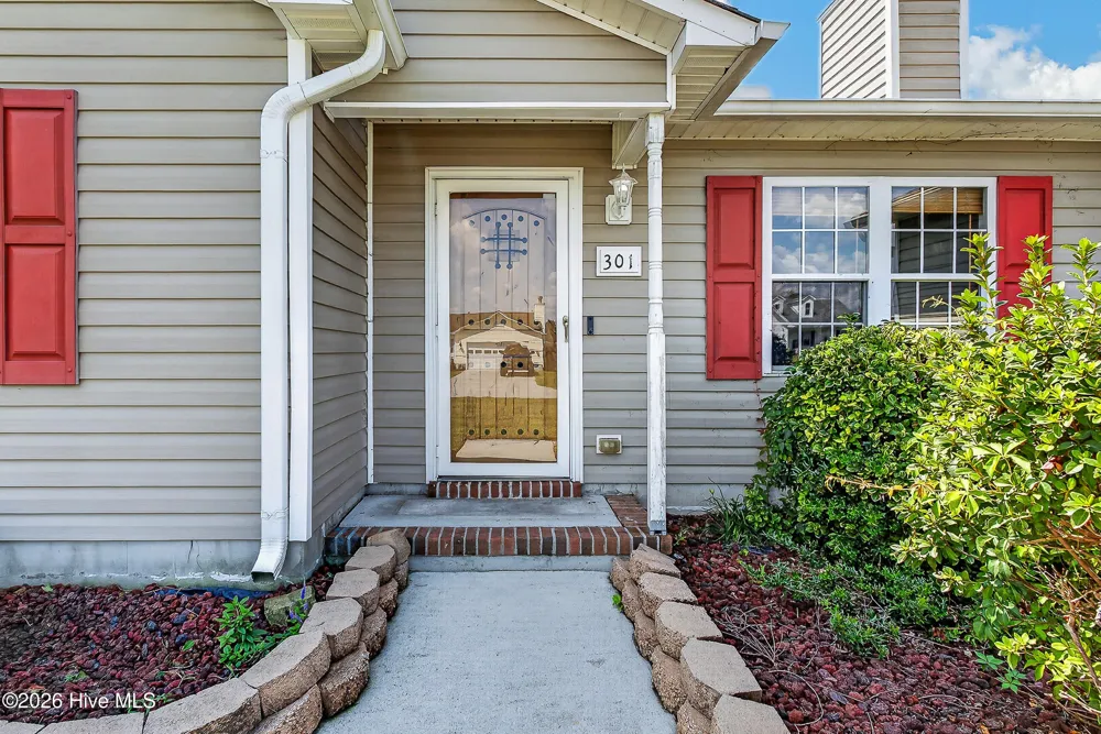 301 Parkton Drive Richlands, NC 28574